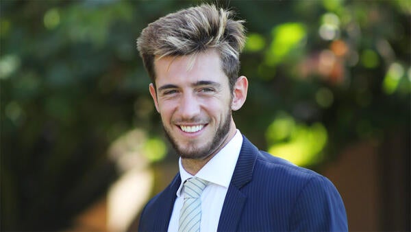 Grad student at Anderson Hall, UCR School of Business